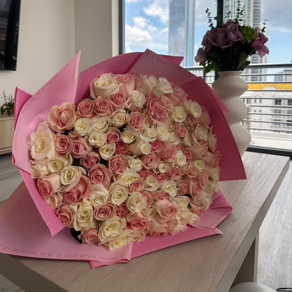 Two color roses arrangement